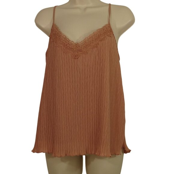 Blu Pepper Sleeveless Textured Camisole Tank Top Mauve Size L Lace Trim NEW - Picture 1 of 9